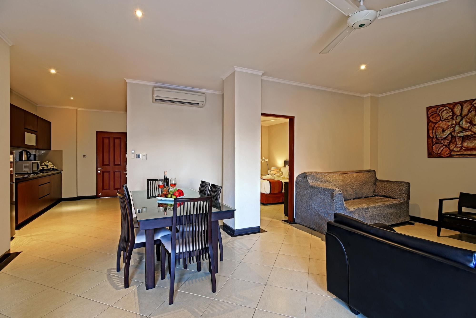 Kuta Town House Apartments Екстериор снимка