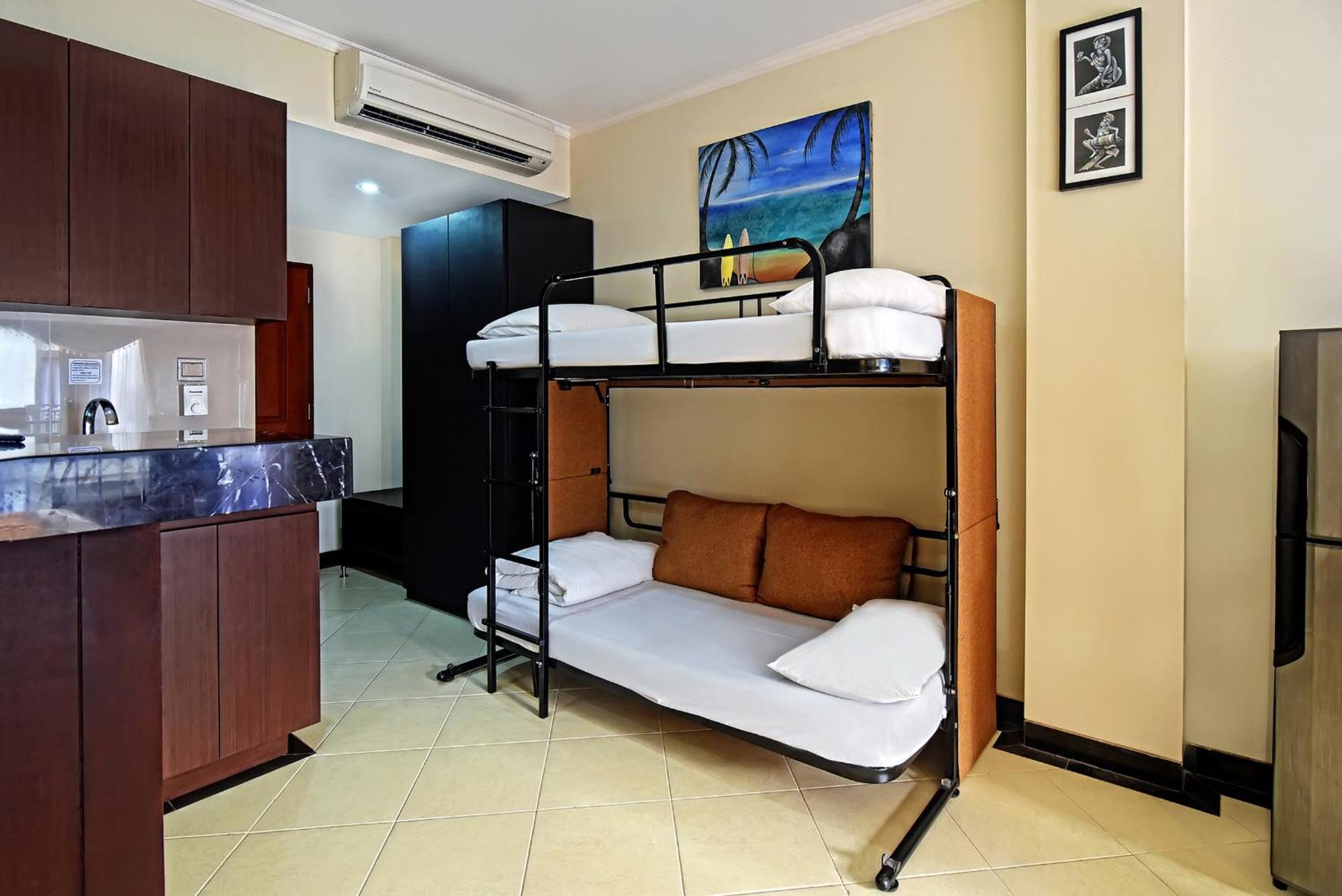 Kuta Town House Apartments Екстериор снимка