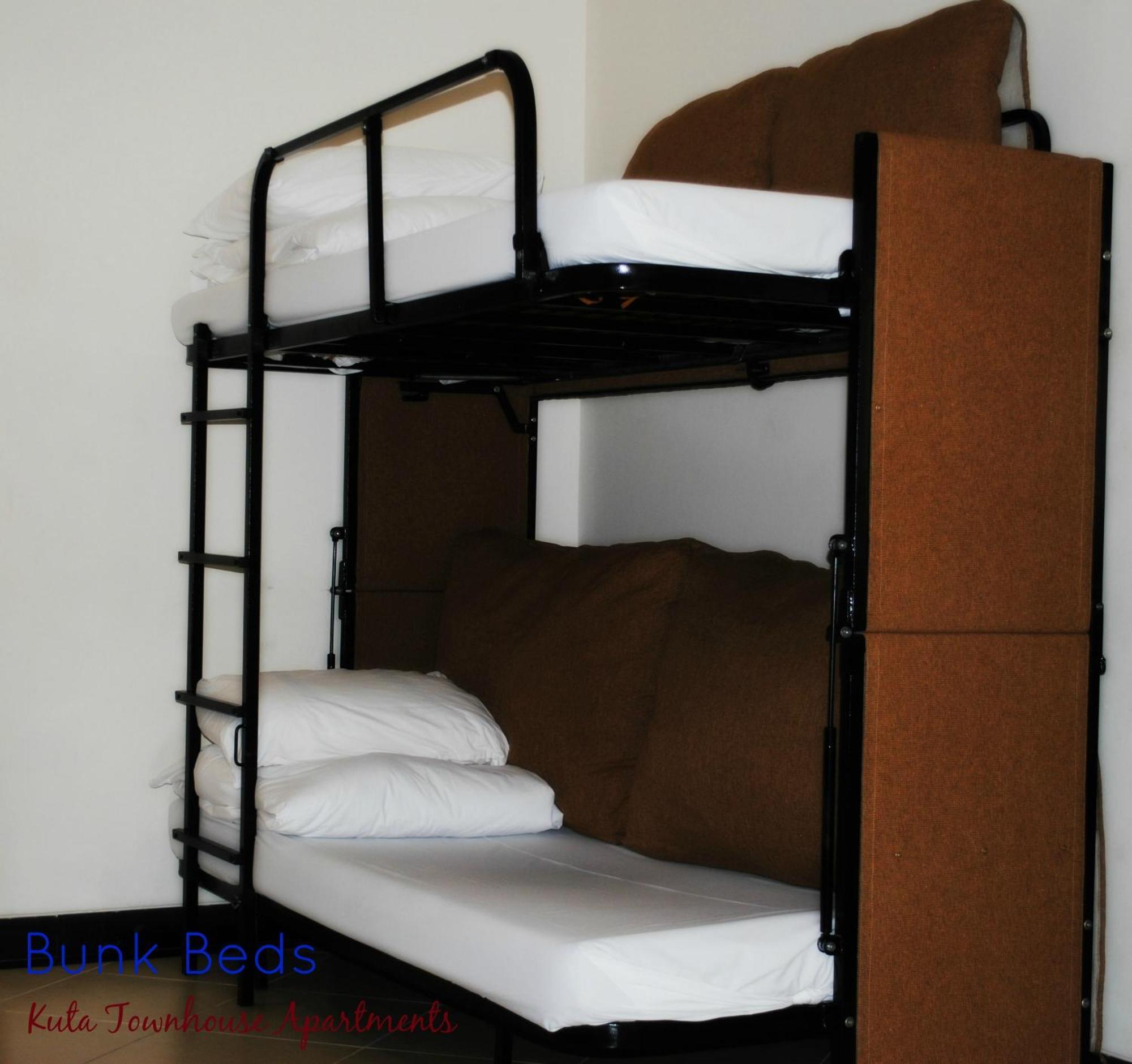 Kuta Town House Apartments Стая снимка
