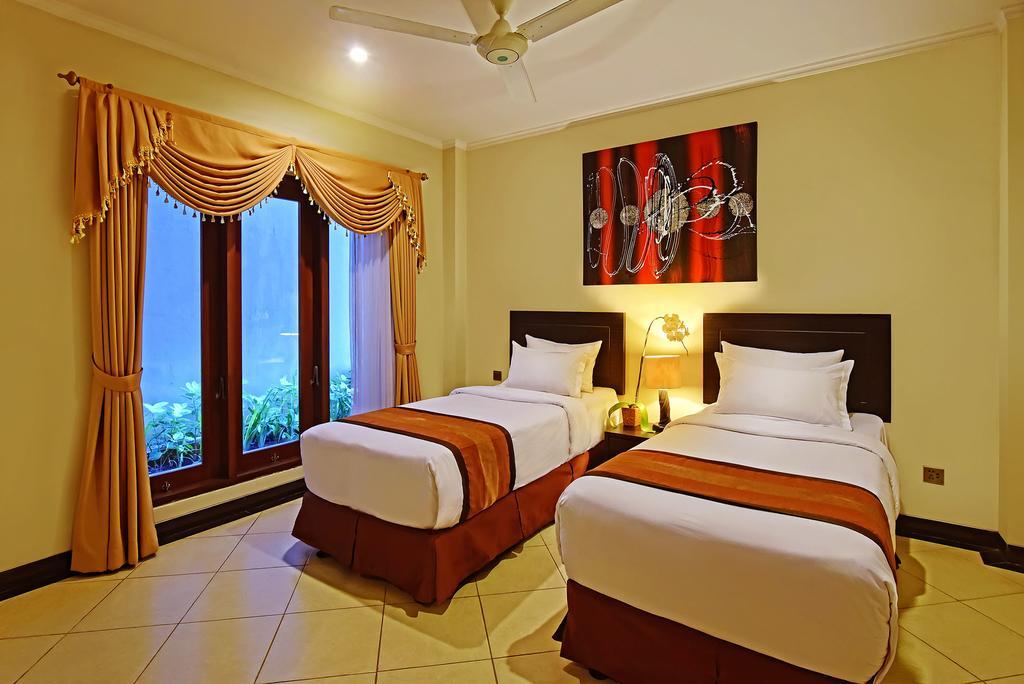 Kuta Town House Apartments Екстериор снимка